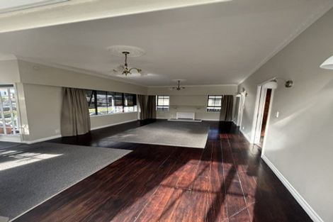 Photo of property in 44 Kings Crescent, Hutt Central, Lower Hutt, 5010
