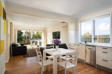 Photo of property in 10 Heeni Street, Wharewaka, Taupo, 3330