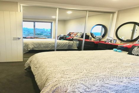 Photo of property in 43a Shanaway Rise, Hillcrest, Auckland, 0627