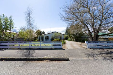 Photo of property in 33 Higginson Street, Otane, 4202