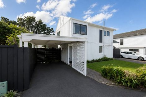 Photo of property in 1/15 Roseberry Avenue, Birkenhead, Auckland, 0626
