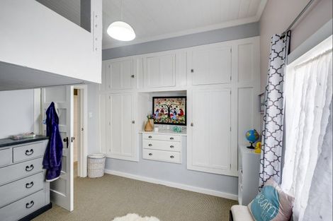 Photo of property in 141 Georges Drive, Napier South, Napier, 4110