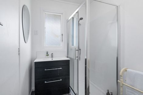Photo of property in 24 Konene Street, Utuhina, Rotorua, 3015