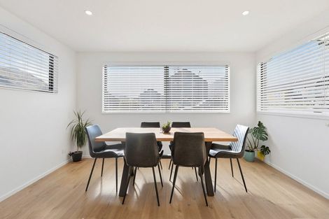 Photo of property in 77 Bannister Street, Jacks Point, Queenstown, 9371