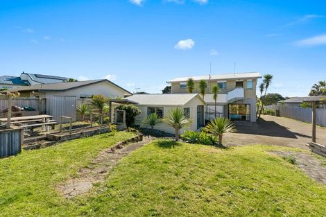 Photo of property in 270a Papamoa Beach Road, Papamoa Beach, Papamoa, 3118