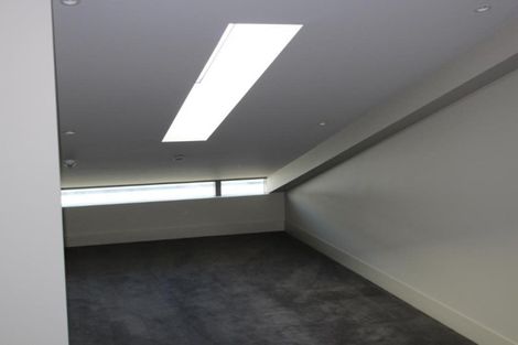 Photo of property in Clyde Quay Wharf, 3b/5 Clyde Quay Wharf, Te Aro, Wellington, 6011