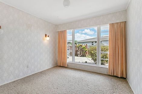 Photo of property in 57 Fernaig Street, Papakura, 2110