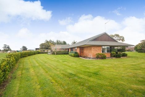 Photo of property in 187 High Street, Bulls, 4818