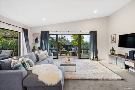 Photo of property in 41 Abby Close, Pukekohe, 2120