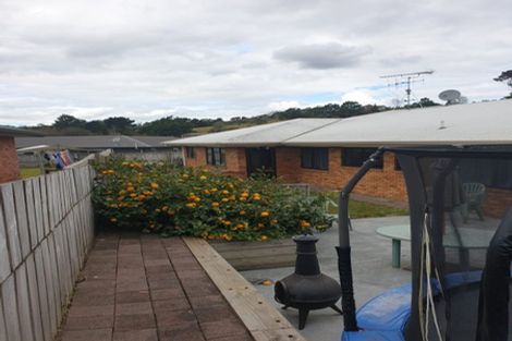 Photo of property in 2 Rata Avenue, Huntly, 3700