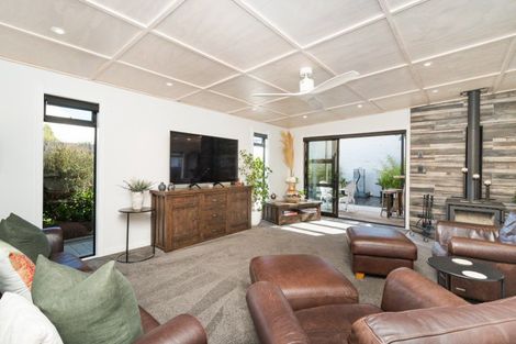 Photo of property in 44 Limbrick Street, Terrace End, Palmerston North, 4410