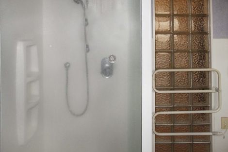 Photo of property in 9 Papawai Place, Milson, Palmerston North, 4414