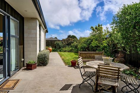 Photo of property in 41 Hudson Place, Paraparaumu, 5032