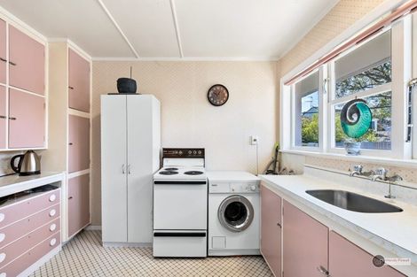 Photo of property in 14a Totara Street, Trentham, Upper Hutt, 5018