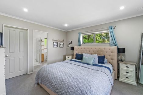 Photo of property in 18a Alexandra Street, Riverhead, 0820