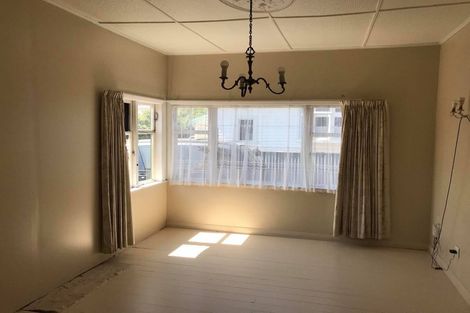 Photo of property in 477 Featherston Street, Palmerston North, 4414