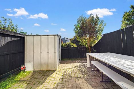 Photo of property in 42 Park Avenue, Papatoetoe, Auckland, 2025