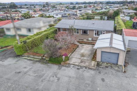 Photo of property in 28 Awamoa Road, Holmes Hill, Oamaru, 9401
