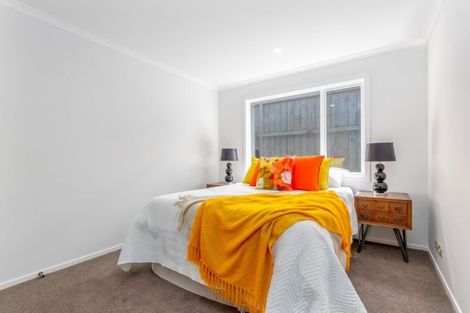 Photo of property in 5 Frontiere Lane, Silverdale, 0932