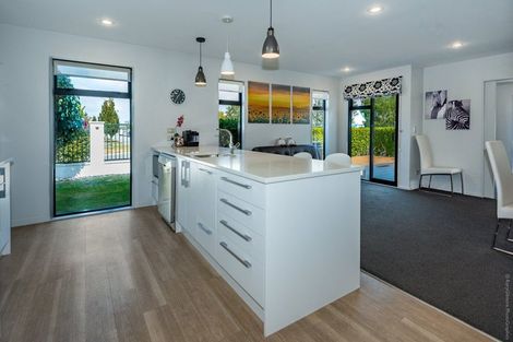 Photo of property in 16 Durell Lane, Halswell, Christchurch, 8025