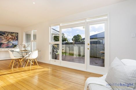 Photo of property in 14 Yeovil Place, St Albans, Christchurch, 8052