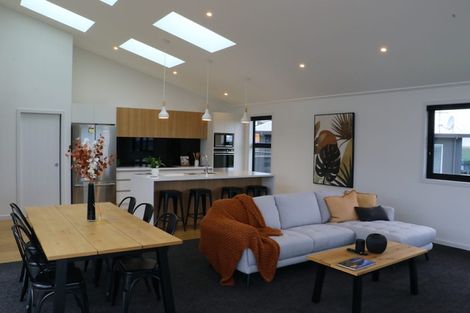 Photo of property in 6 Oregon Place, Balclutha, 9230