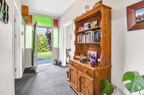 Photo of property in 16 Bignell Street, Gonville, Whanganui, 4501