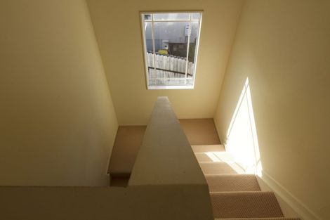 Photo of property in 2/32 Spencer Road, Pinehill, Auckland, 0632