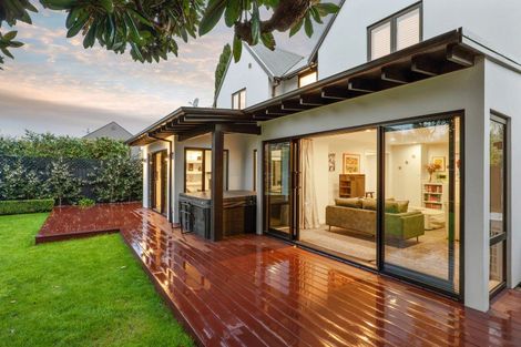 Photo of property in 30 Kilmarnock Street, Riccarton, Christchurch, 8011
