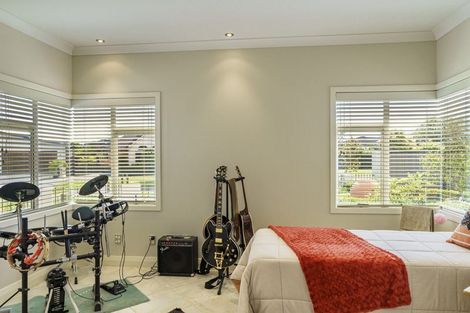 Photo of property in 33 Pinotage Drive, Greenmeadows, Napier, 4112