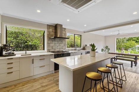 Photo of property in 38 Kaitawa Crescent, Paraparaumu, 5032