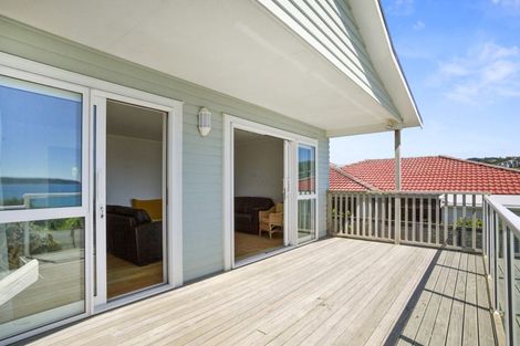 Photo of property in 6a Beach Road, Titahi Bay, Porirua, 5022