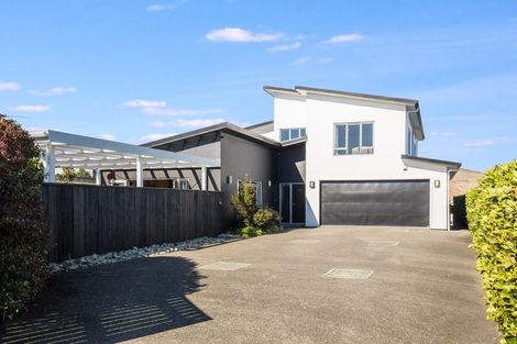 Photo of property in 11 Nelson Avenue, Aotea, Porirua, 5024