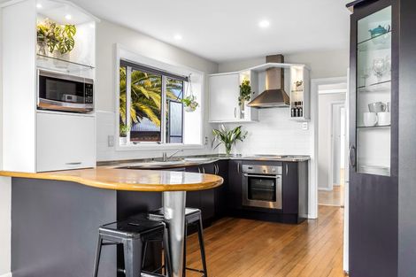 Photo of property in 239a Lake Terrace Road, Shirley, Christchurch, 8061