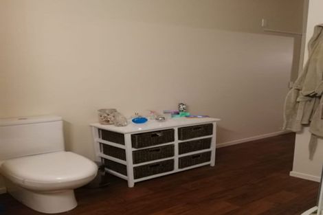 Photo of property in 16 Ropiha Street, Fitzroy, New Plymouth, 4312