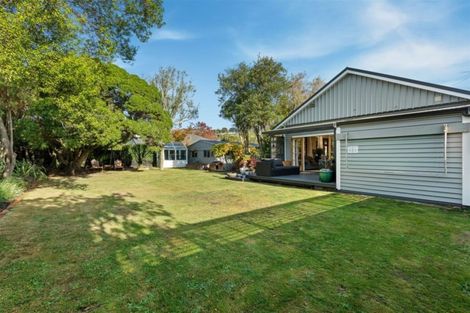 Photo of property in 33 Ngaio Street, Saint Martins, Christchurch, 8022