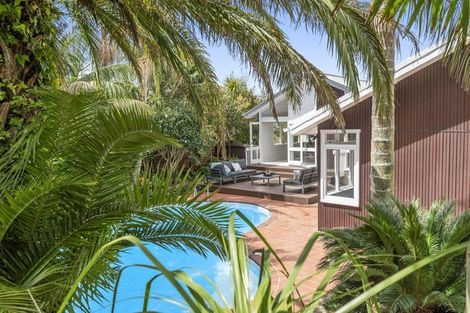 Photo of property in 21 Holland Road, Hillcrest, Auckland, 0627