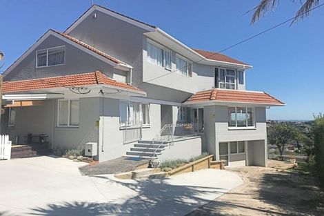 Photo of property in 84 Mellons Bay Road, Mellons Bay, Auckland, 2014