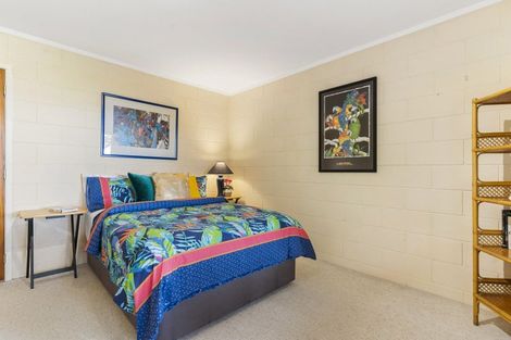 Photo of property in 14 Tui Vale Road, Shelly Park, Auckland, 2014
