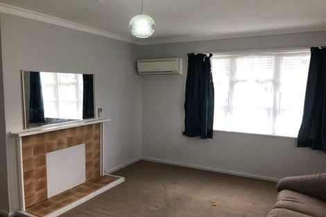 Photo of property in 21 Ballantyne Avenue, Upper Riccarton, Christchurch, 8041