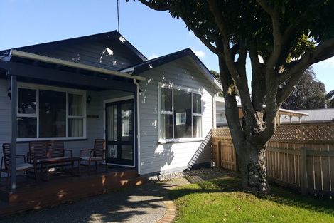 Photo of property in 7 North Street, Petone, Lower Hutt, 5012