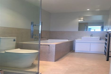 Photo of property in 50 Bordeaux Parade, Te Atatu South, Auckland, 0610