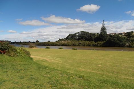 Photo of property in 16 Flax Street, Ruakaka, 0116