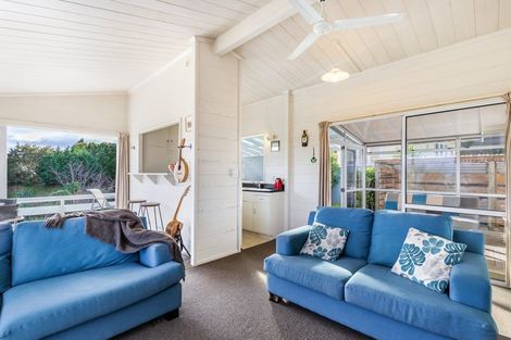 Photo of property in 32 Shepherd Road, Waipahihi, Taupo, 3330