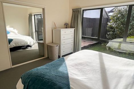Photo of property in 6 Henridge Place, Avonhead, Christchurch, 8042