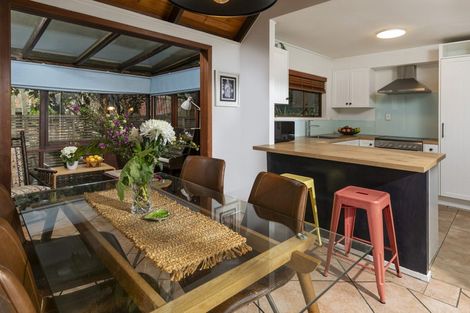 Photo of property in 2/7 Springfield Street, Forrest Hill, Auckland, 0620