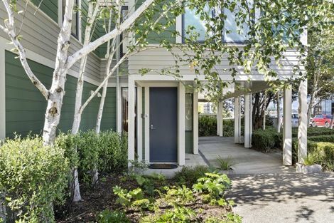 Photo of property in 96 Hill Street, Thorndon, Wellington, 6011