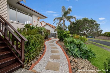 Photo of property in 4 Lagoon View, Gulf Harbour, Whangaparaoa, 0930