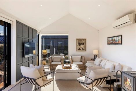 Photo of property in 6 Fife Court, Jacks Point, Queenstown, 9371