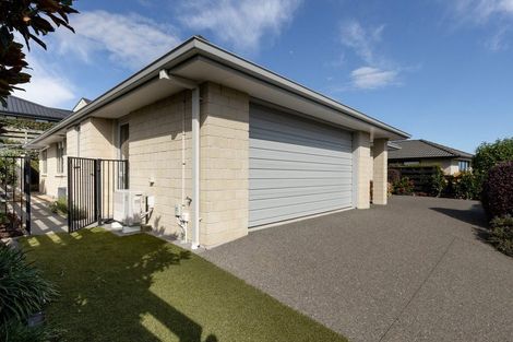 Photo of property in 7 Vista Close, Omokoroa, 3114